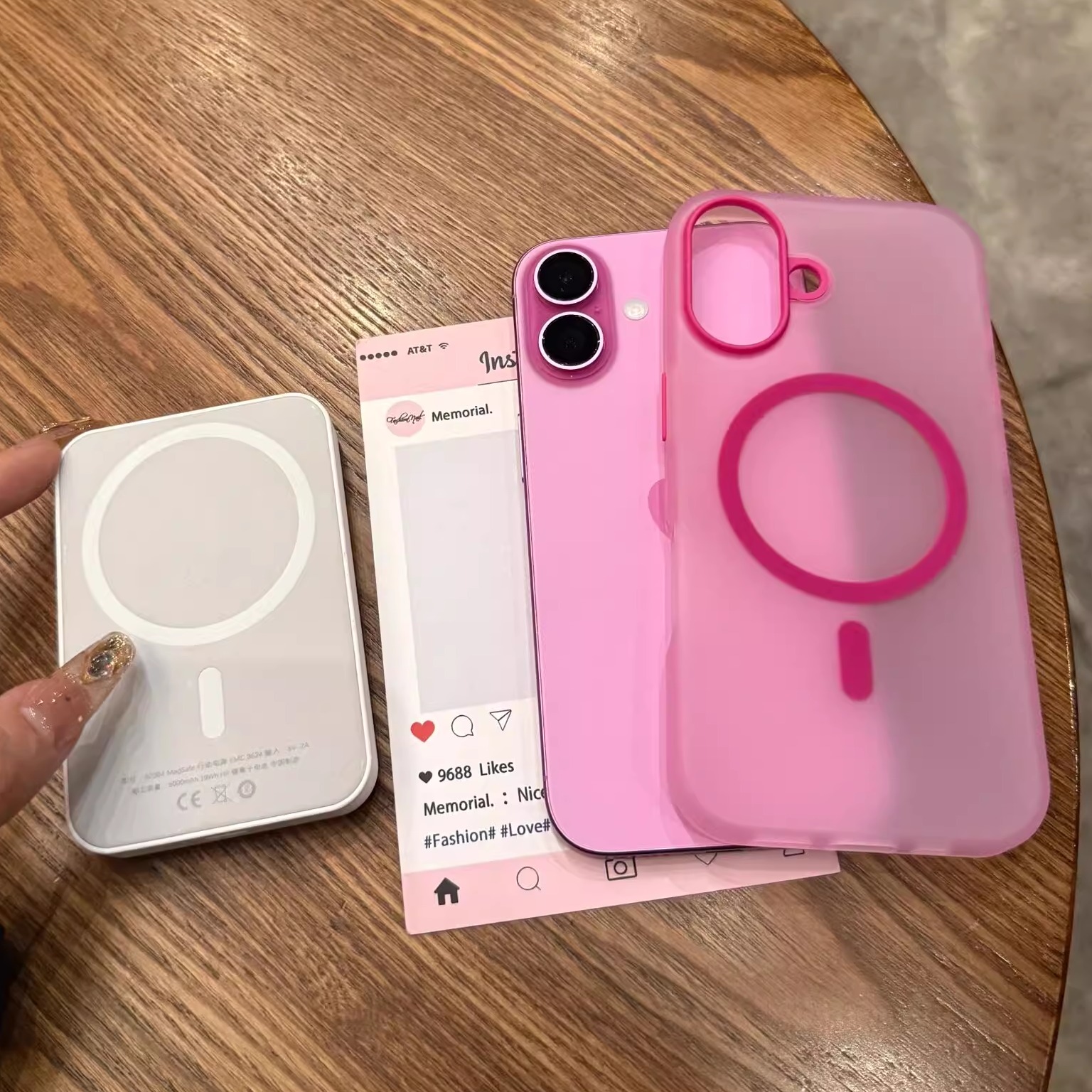ins风高级感玫粉色系磁吸无线充电适用苹果16pro手机壳16E新款iphone15promax半透明14plus全包防摔13/12女11