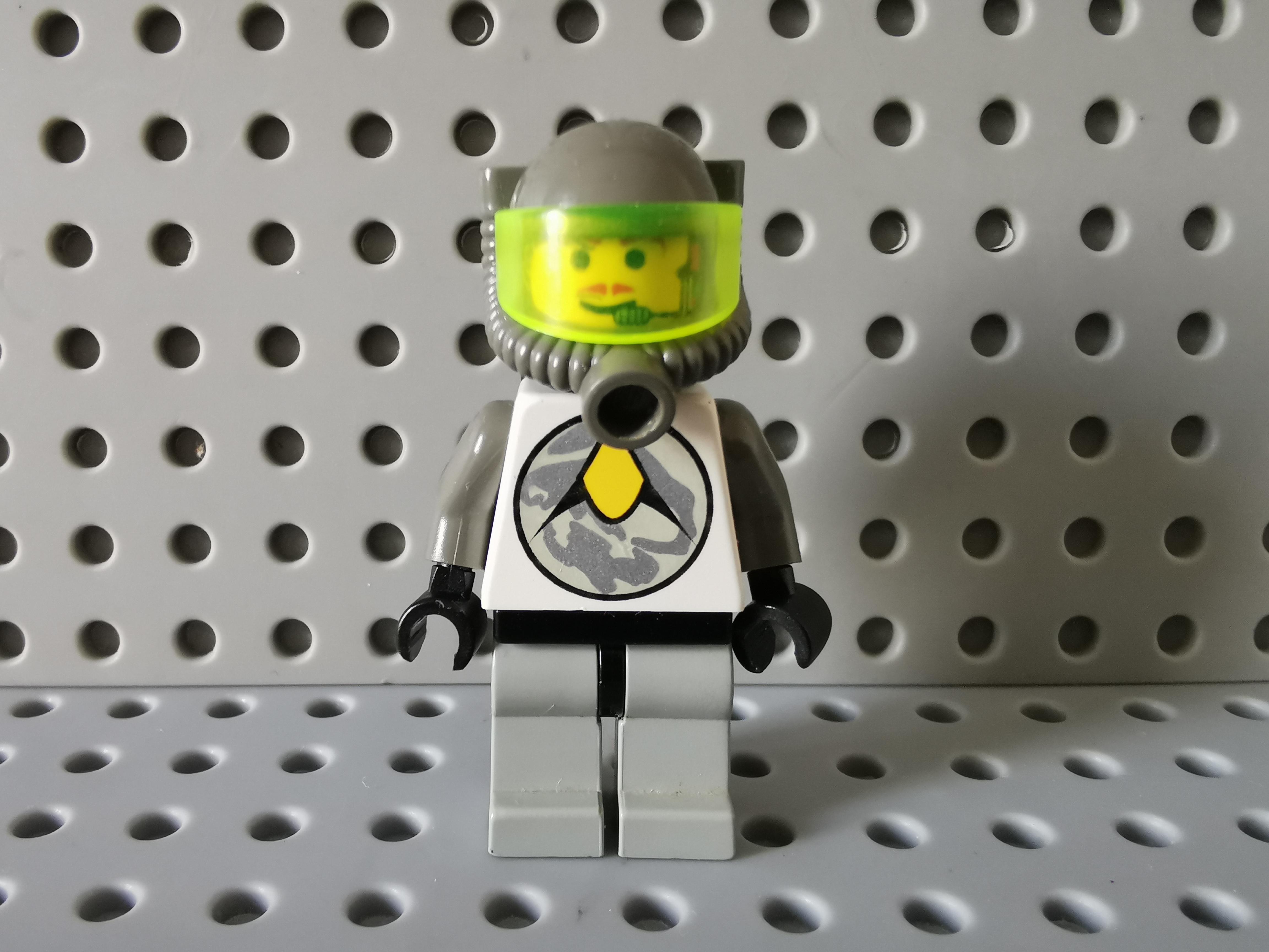 Lego人仔 乐高太空 sp009 Exploriens Chief 6982 6958 6815