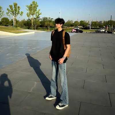 闪电纹牛仔裤男款美式高街夏季薄款裤子cleanfit直筒蓝色微喇长裤