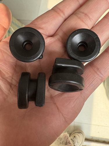 适配五十铃皮卡瑞迈/瑞迈S发动机盖板胶垫装饰罩胶套塑料护罩胶墩