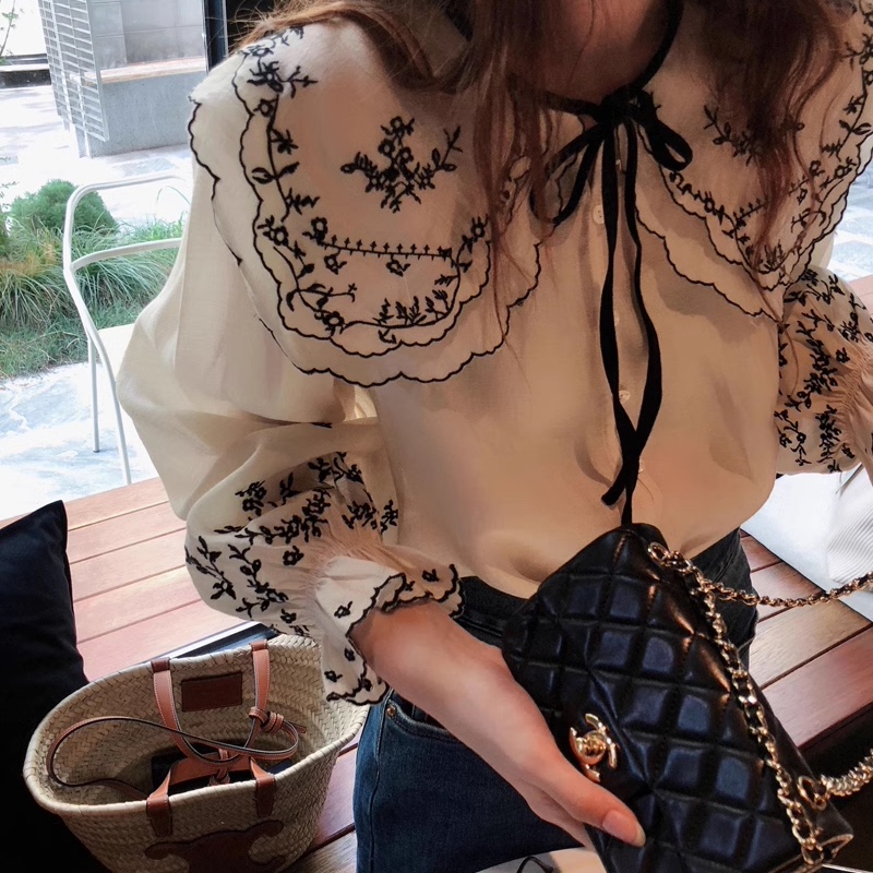 娃娃领重工刺绣设计感衬衫女2025秋季新款灯笼袖微透时尚洋气上衣