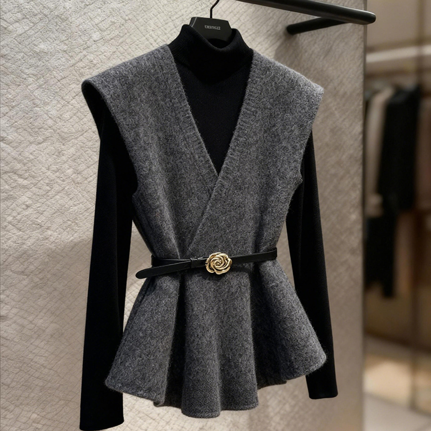 外贸撤回外穿洋气时髦马夹女冬软糯气质高端保暖灰色毛衣背心马甲,女装/女士精品,大码内搭,淘宝优惠券,粉丝福利购,淘宝优惠卷