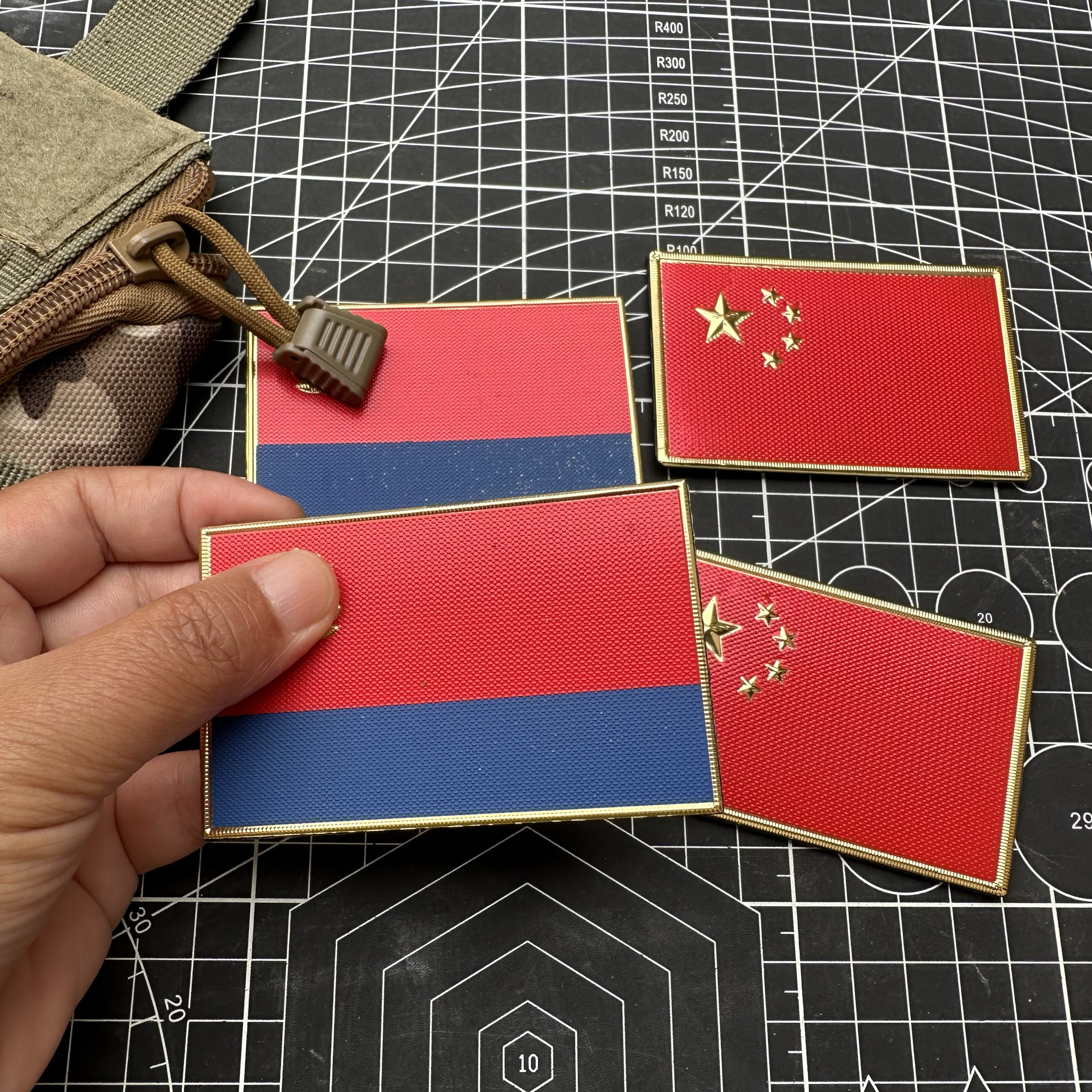 高分子中国国旗魔术贴章五星红旗爱国士气章魔术贴射出勾背包贴
