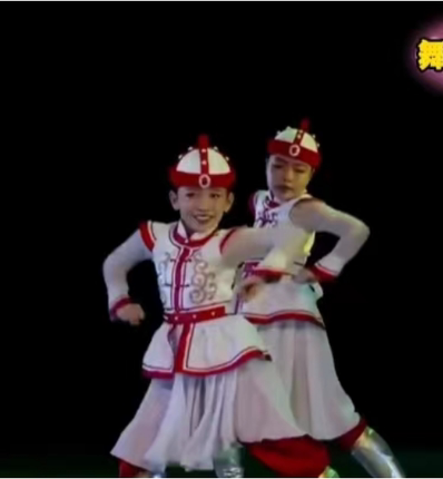 六一儿童蒙古族舞蹈演出服欢腾的草原男女童少数民族筷子舞表演服