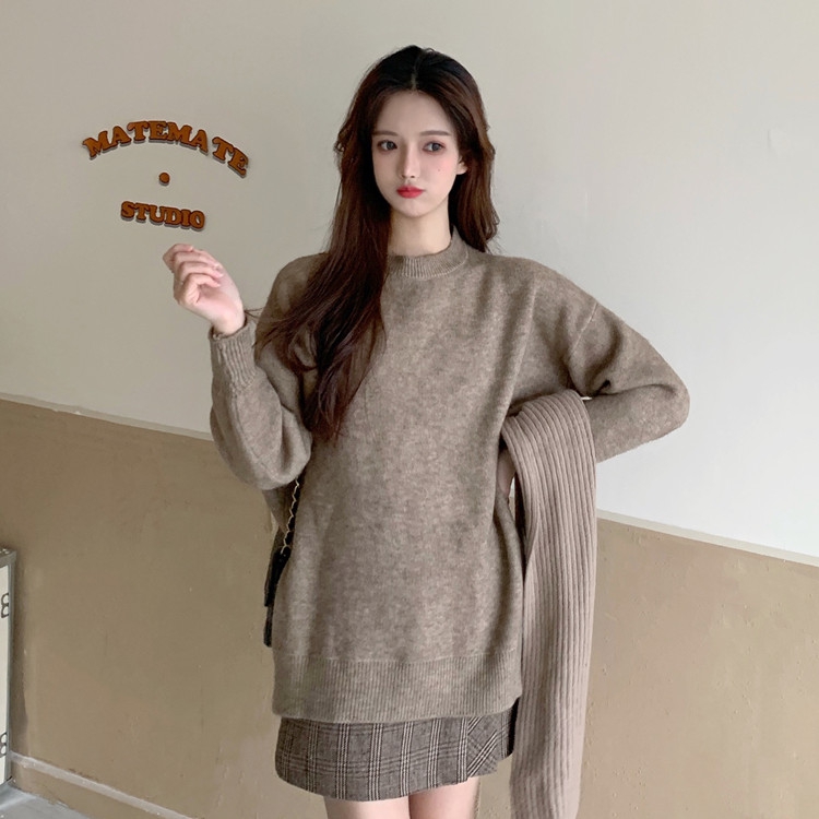 ~Real shot real price ~ Korean version of loose and lazy style solid color round neck with thickened outer knitted pullover sweater for women