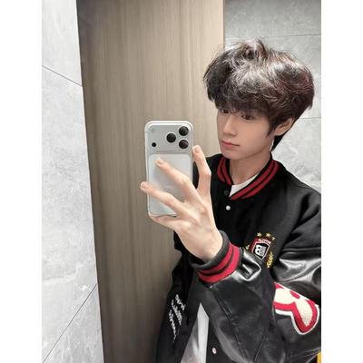 美式oversize重磅刺绣拼接棒球服