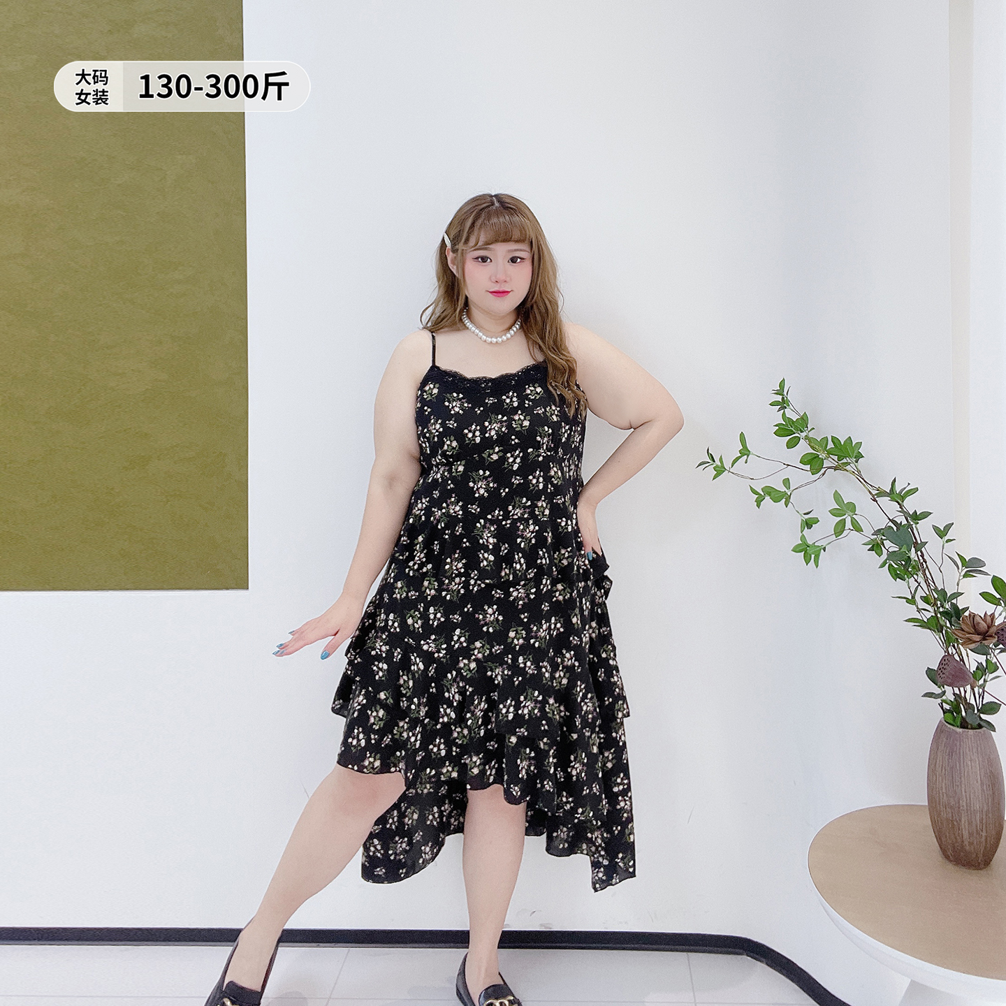 甜美风碎花打揽显瘦吊带连衣裙