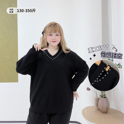 气质复古休闲风镂空重工钉珠毛衣
