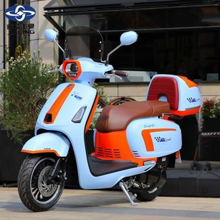 重庆嘉陵工业嘉鹏布加迪 125CC国四电喷踏板摩托车燃油整车可上牌