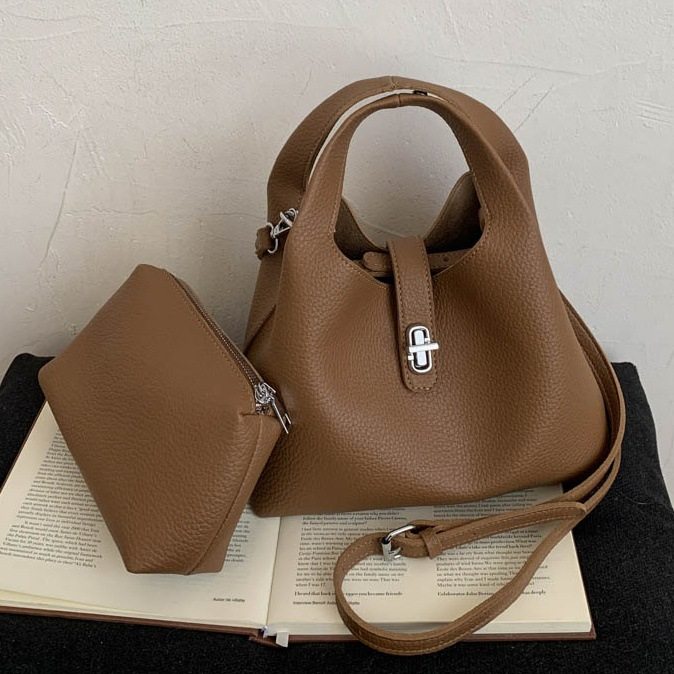 高级感简约包包女2026新款百搭休闲斜挎包爆款韩版女式手提水桶包,箱包皮具/热销女包/男包,单肩包,淘宝优惠券,粉丝福利购,淘宝优惠卷