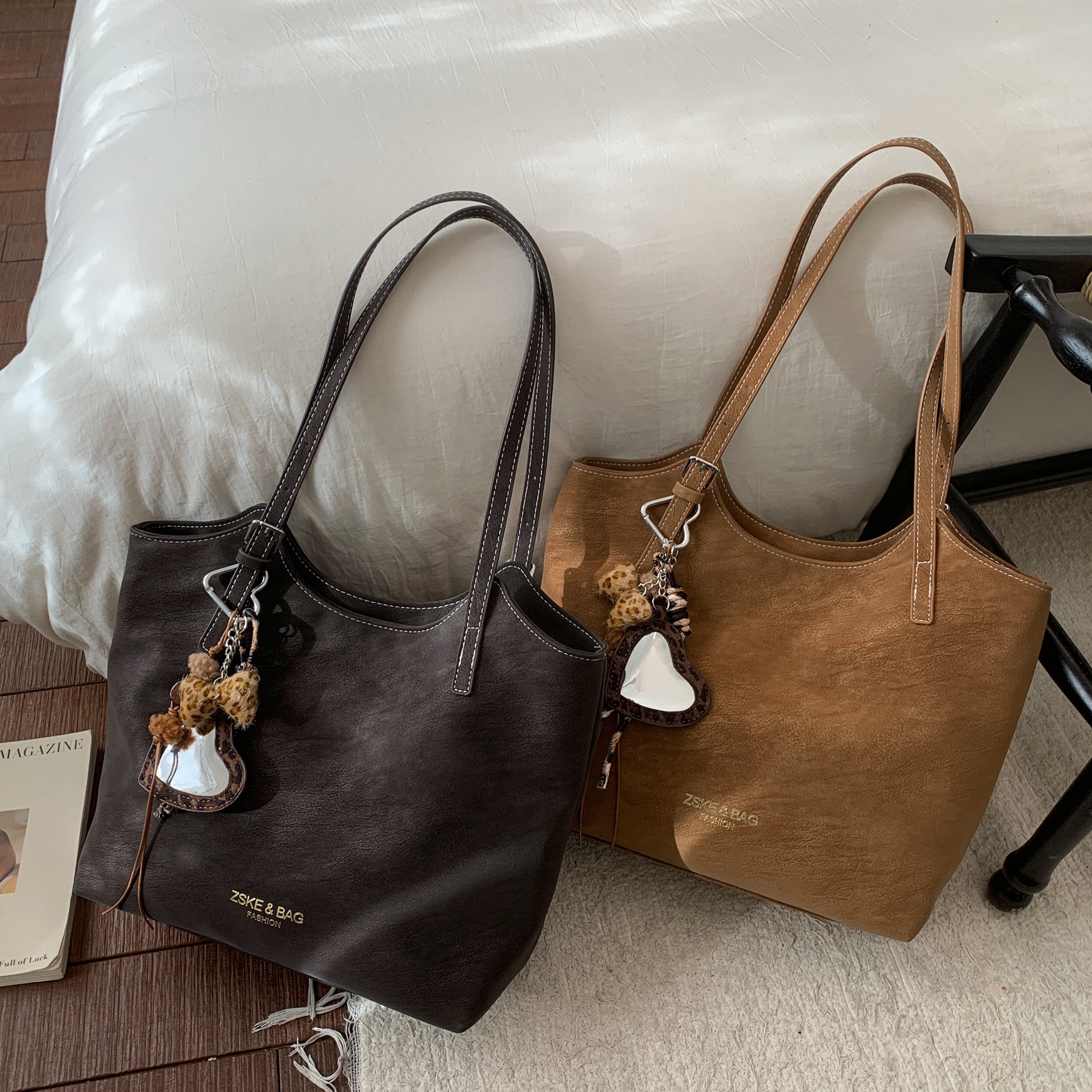 复古废土风托特包女2025新