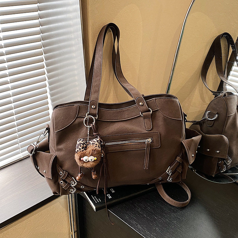 2025新款休闲大容量托特包百搭时尚高级单肩包通勤日常上课斜挎包,箱包皮具/热销女包/男包,单肩包,淘宝优惠券,粉丝福利购,淘宝优惠卷