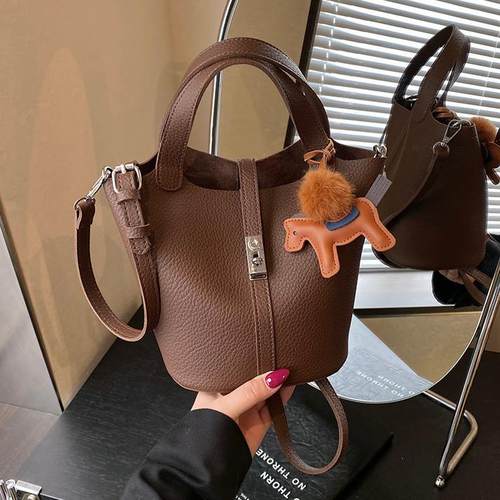 简约小众纯色设计大容量水