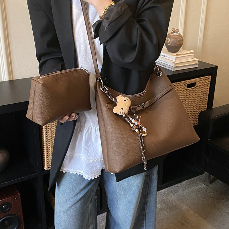 小众软皮荔枝纹托特包女2026新款复古单肩斜挎包高级感手拎凯莉包,箱包皮具/热销女包/男包,腋下包,淘宝优惠券,粉丝福利购,淘宝优惠卷