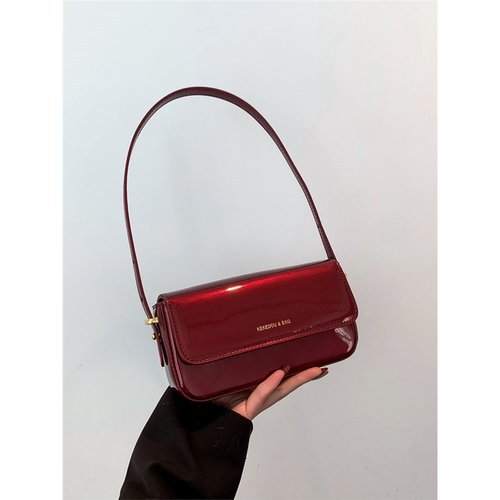 红色包包女士2025新款潮时尚漆皮小方包单肩腋下斜挎包结婚新娘包