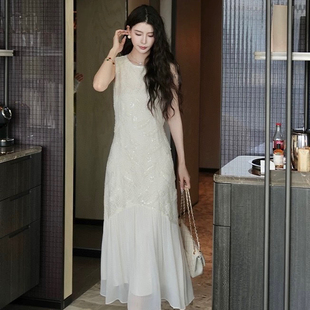 燃燃小众夏上新法式 高级感亮片蕾丝收腰气质连衣裙J752