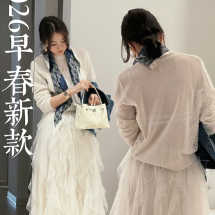 J745 针织衫 燃燃小众26年春款 慵懒风圆领蕾丝拼接薄款