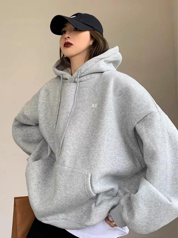 Heavyweight pure cotton American-style gray hooded sweatshirt for women, with added fleece for autumn and winter, featuring letter prints, in a medium-long, relaxed, and loose style