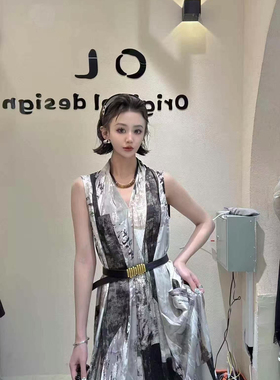 2025夏季新款女装时尚气质百搭显瘦无袖连衣裙女中长款裙子