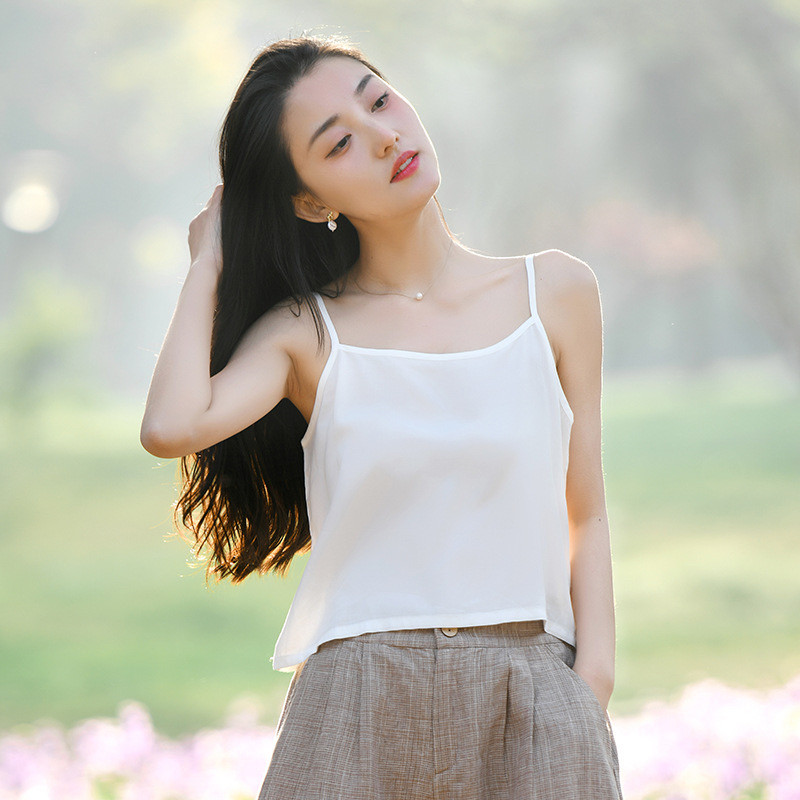 2026夏季新款人棉白色吊带女短款无袖打底上衣小个子纯色外穿背心
