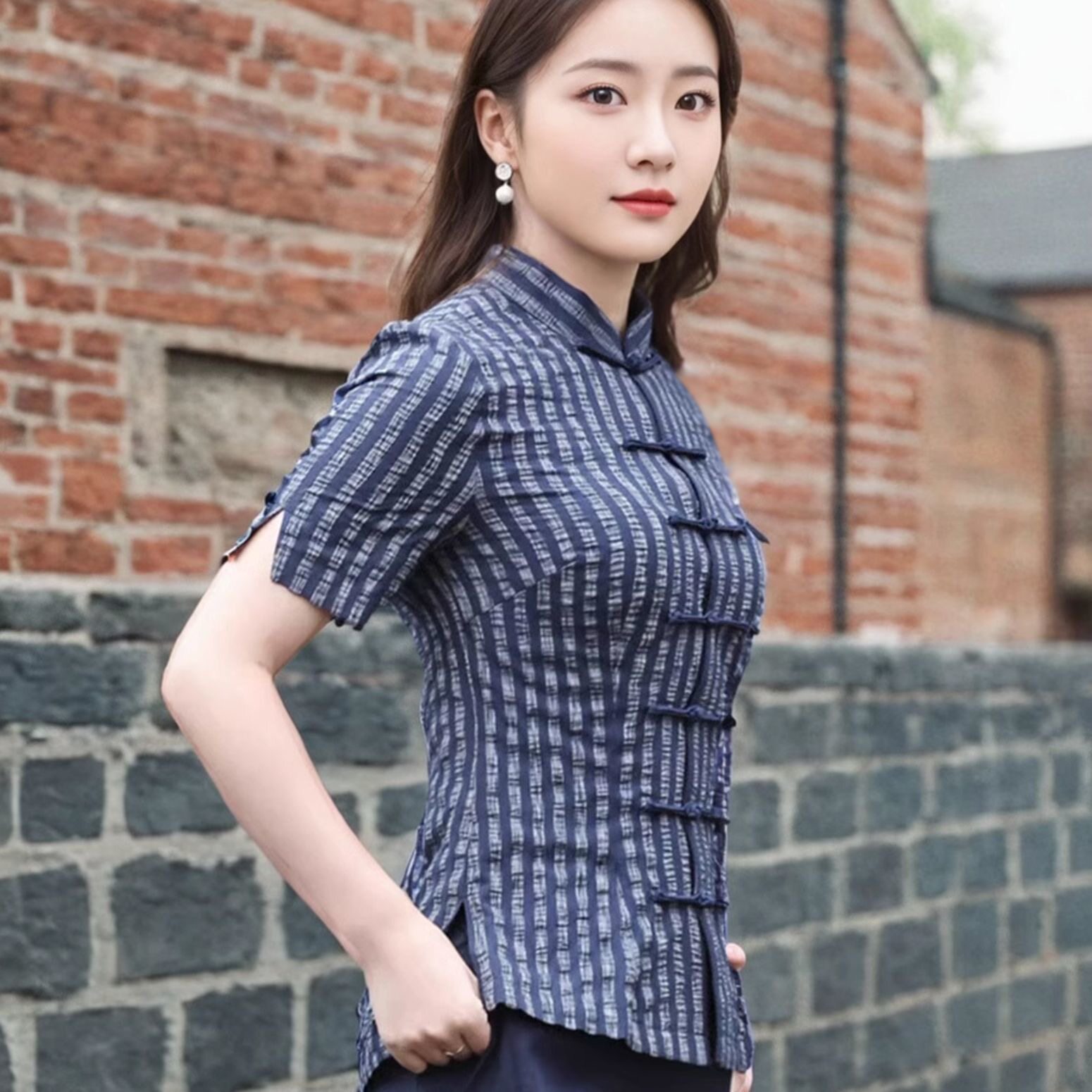 唐装女中国风立领盘扣修身旗袍短袖上衣复古显瘦时尚竖纹中式茶服