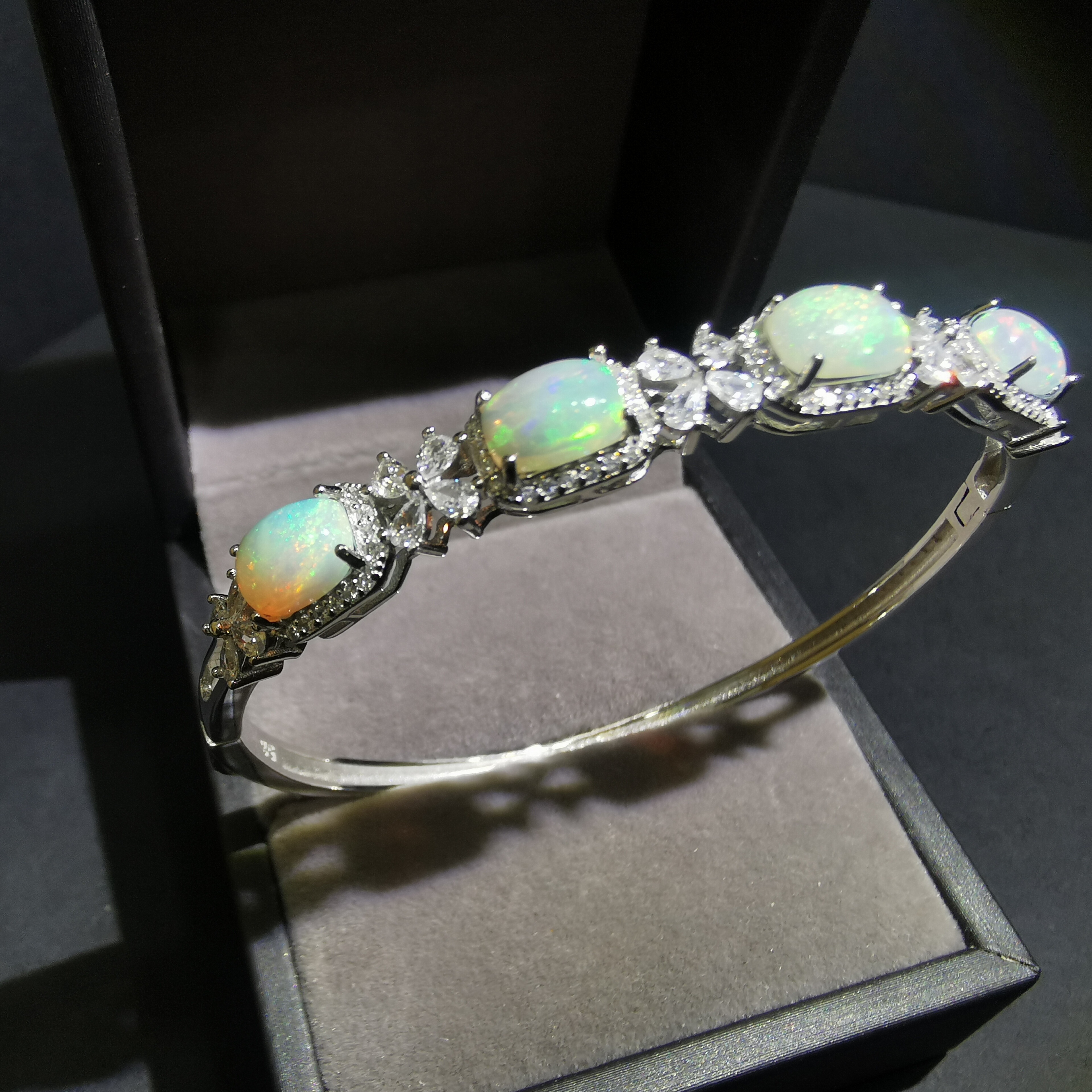 【luna与胖弟】JN17-102 欧珀镶嵌手镯 多样性发其一