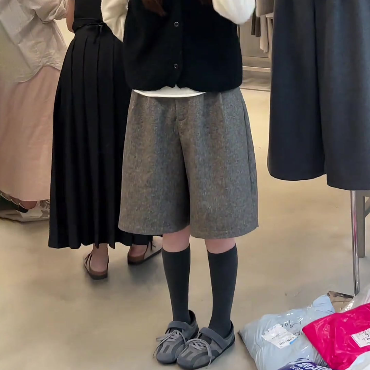 灰色毛呢五分裤女2025秋冬流行新款高腰简约宽松时尚百搭阔腿中裤,女装/女士精品,大码裤装,淘宝优惠券,粉丝福利购,淘宝优惠卷