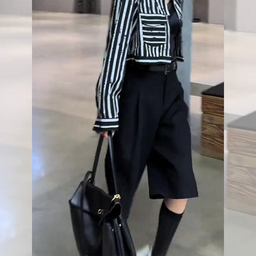 黑色西装七分裤女2025早秋流行新款高腰宽松小众百搭直筒阔腿裤子