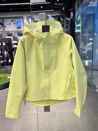 春秋女款外套2025新款捡漏高级感超好看运动柠檬黄冲锋衣外套女