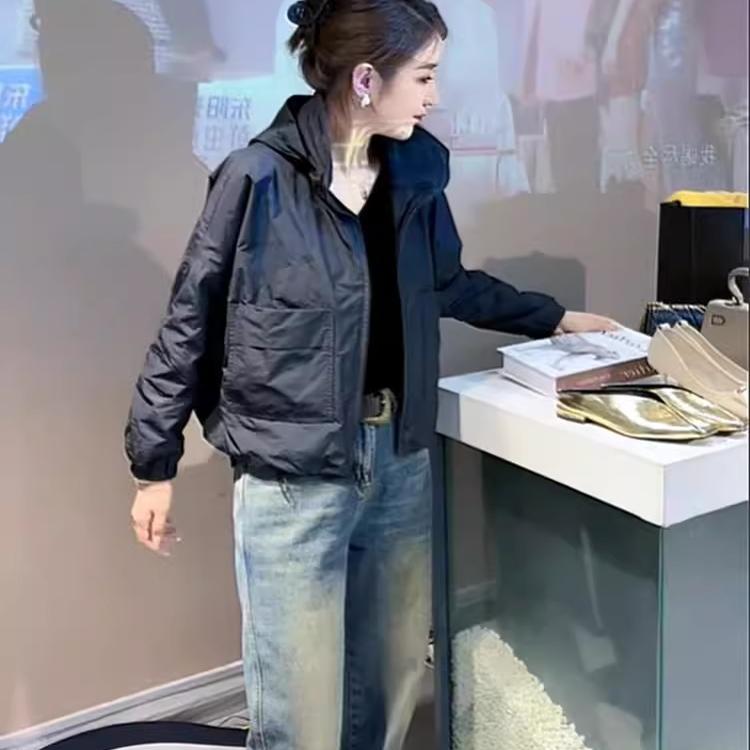 牛X货巨炸裂冷淡系冲锋衣外套