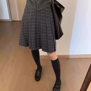 高个子毛呢格子百褶中裙女秋冬款大码胖m高腰遮跨显瘦灰色A字短裙