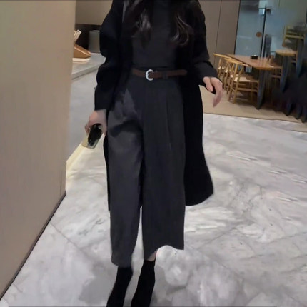 深灰色压褶毛呢八分裤女2025秋季流行新款高腰宽松时尚气质阔腿裤