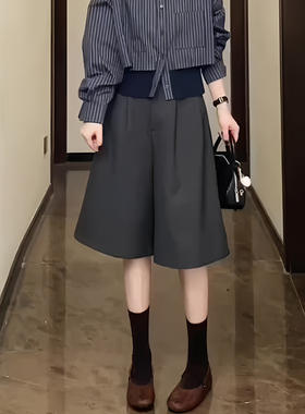 灰色压褶西装短裤女秋季流行新款时髦五分裤百搭通勤直筒休闲裤子