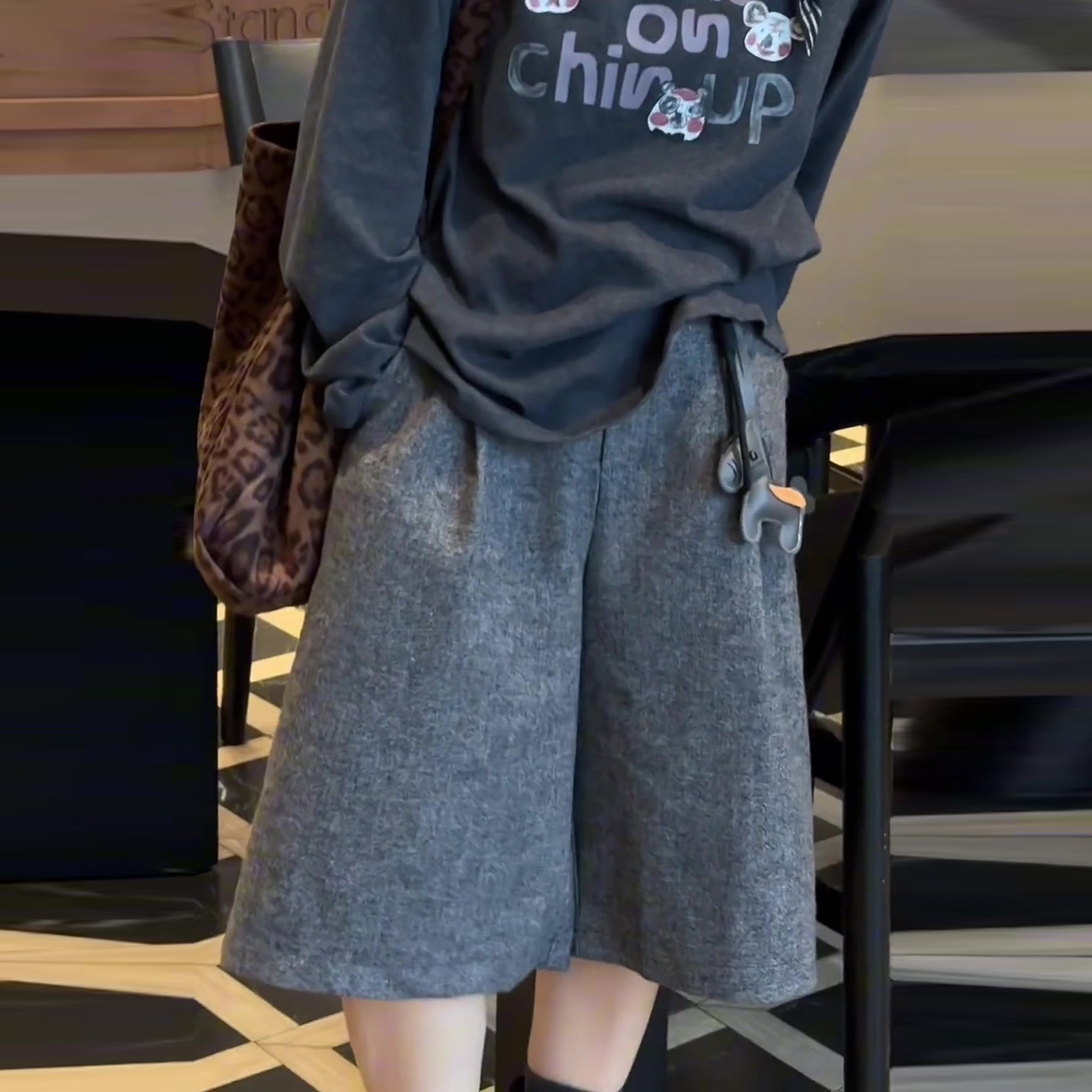 灰色毛呢五分裤女2025秋季流行新款高腰显瘦简约气质时髦阔腿裤子