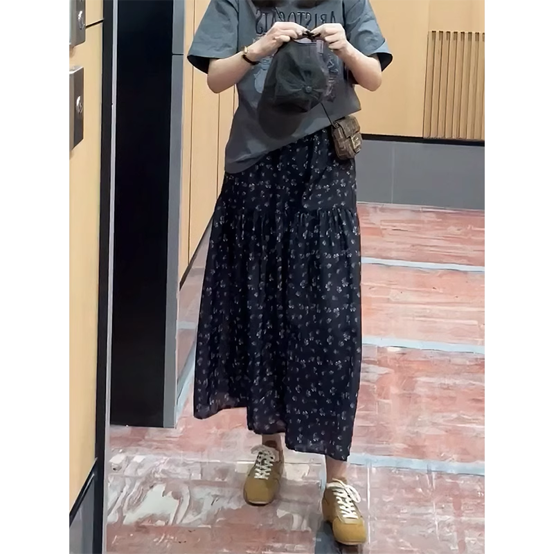2025年夏季新款高腰显瘦碎花中长裙女宽松遮胯薄款休闲A字半身裙