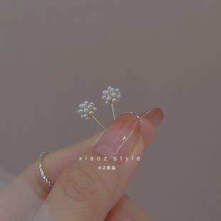 珍珠球耳釘女銀針養(yǎng)耳小眾設(shè)計(jì)耳飾2022年新款 潮高級(jí)感氣質(zhì)耳環(huán)
