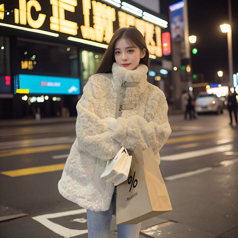 羊羔毛外套女2024年冬季新款皮草加厚年轻款皮毛一体仿兔毛绒大衣