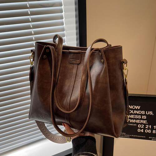 复古通勤上班托特包大容量女士2026新款百搭休闲高级感单肩斜挎包