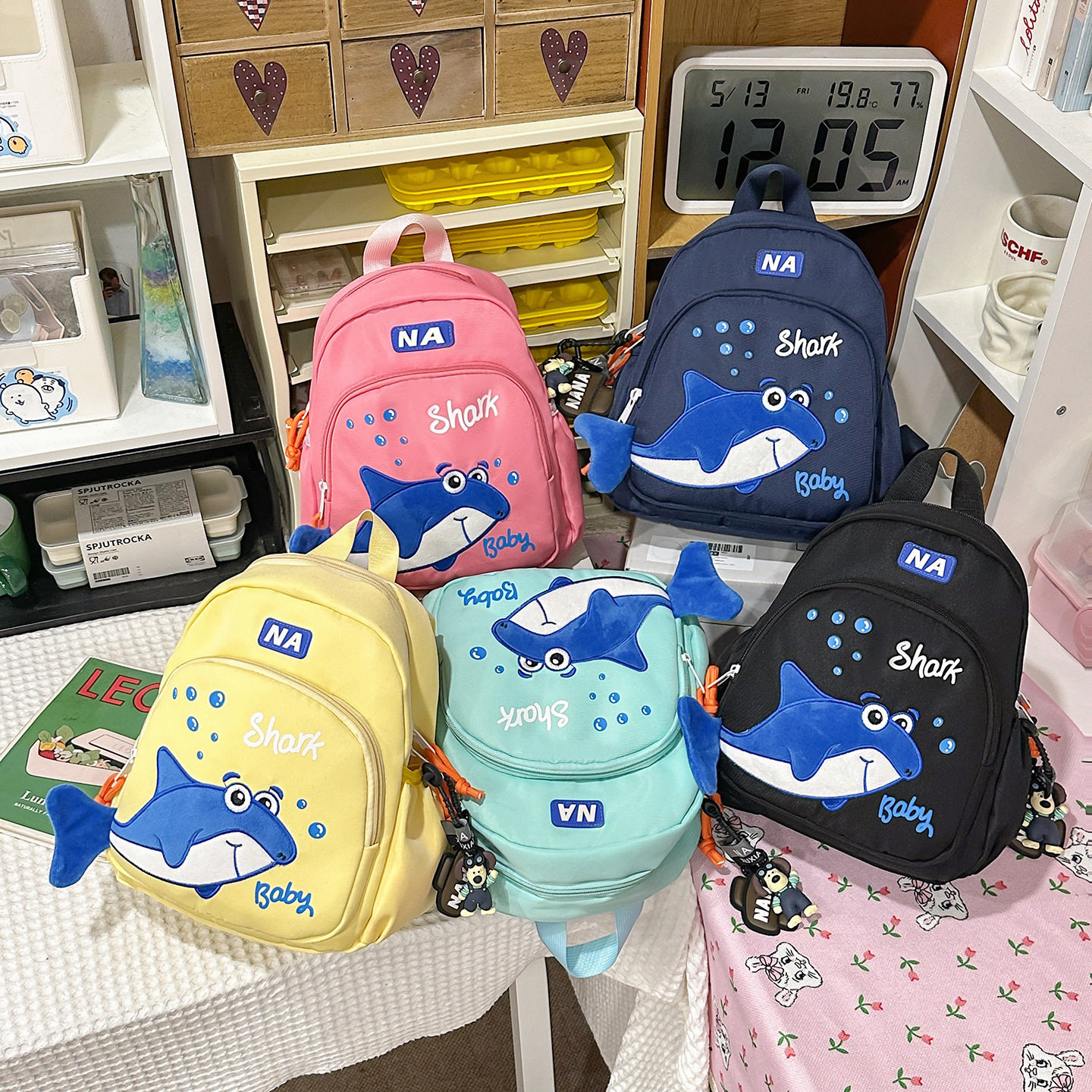 幼儿园卡通书包男女童尼龙料2-5岁幼儿小包包轻便可爱迷你双肩包