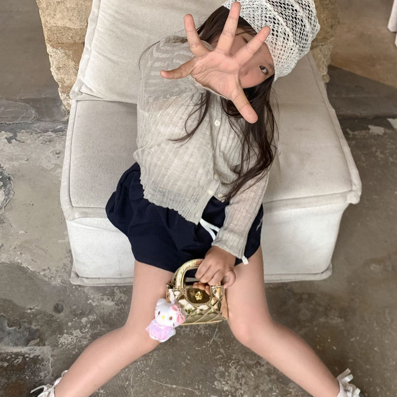 网红洋气儿童斜挎包时尚小女孩镭射手提包可爱女童宝宝外出单肩包