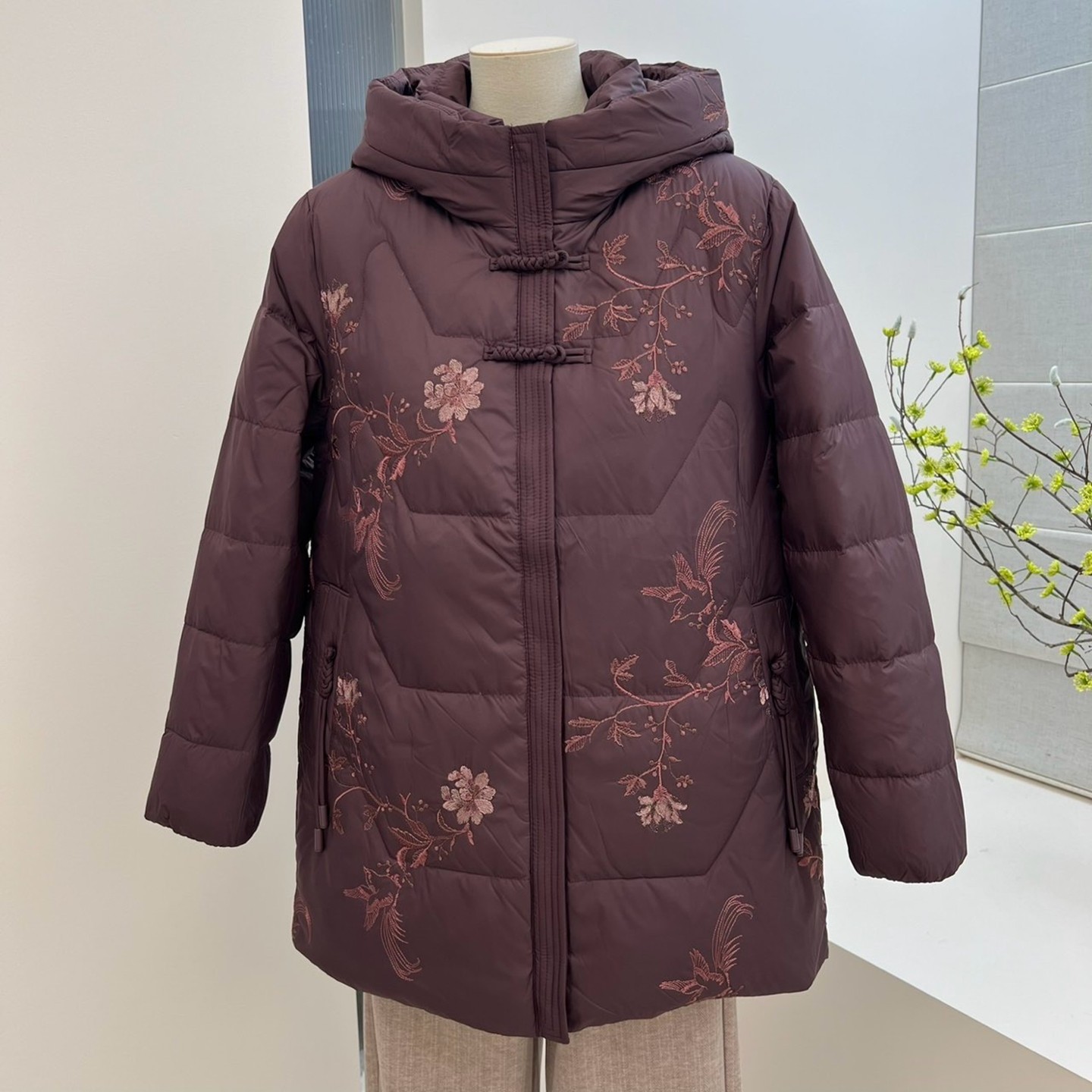 冬季妈妈装加厚羽绒服中长款外套