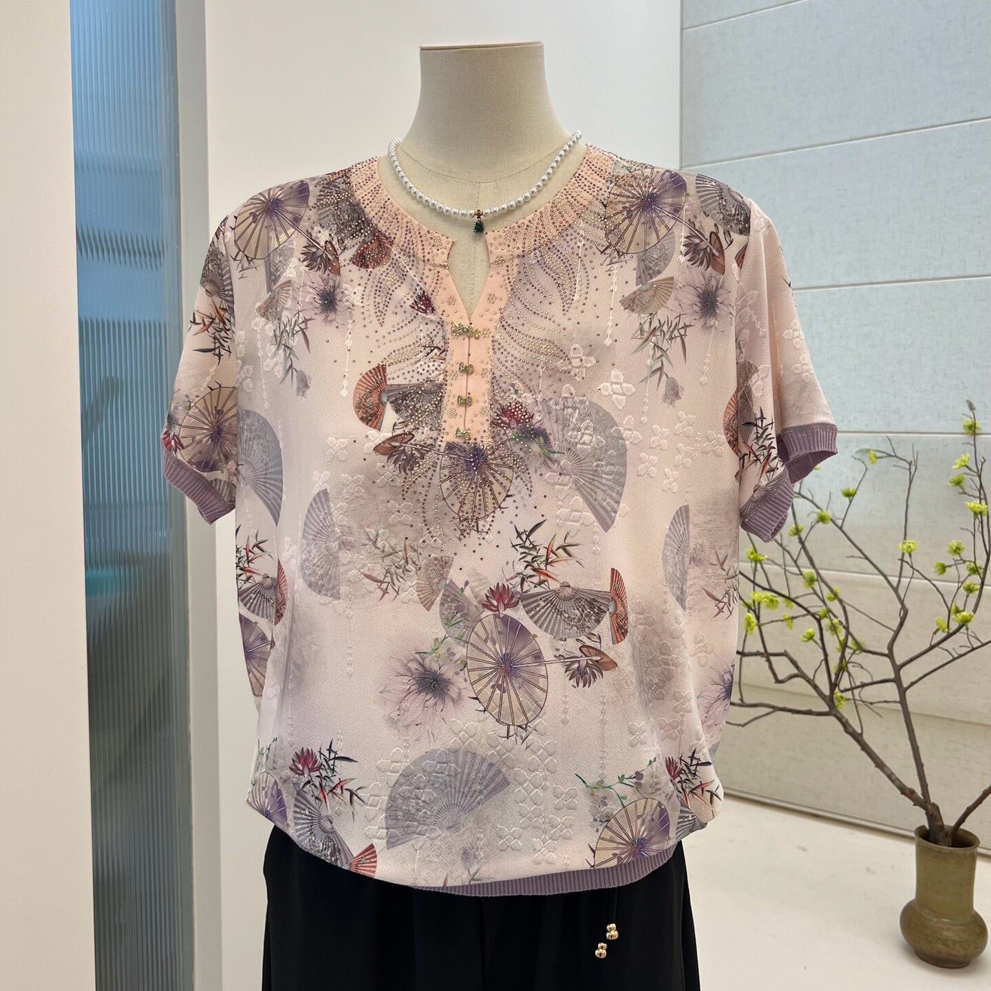 薄款奶奶装夏季花色t恤衣服