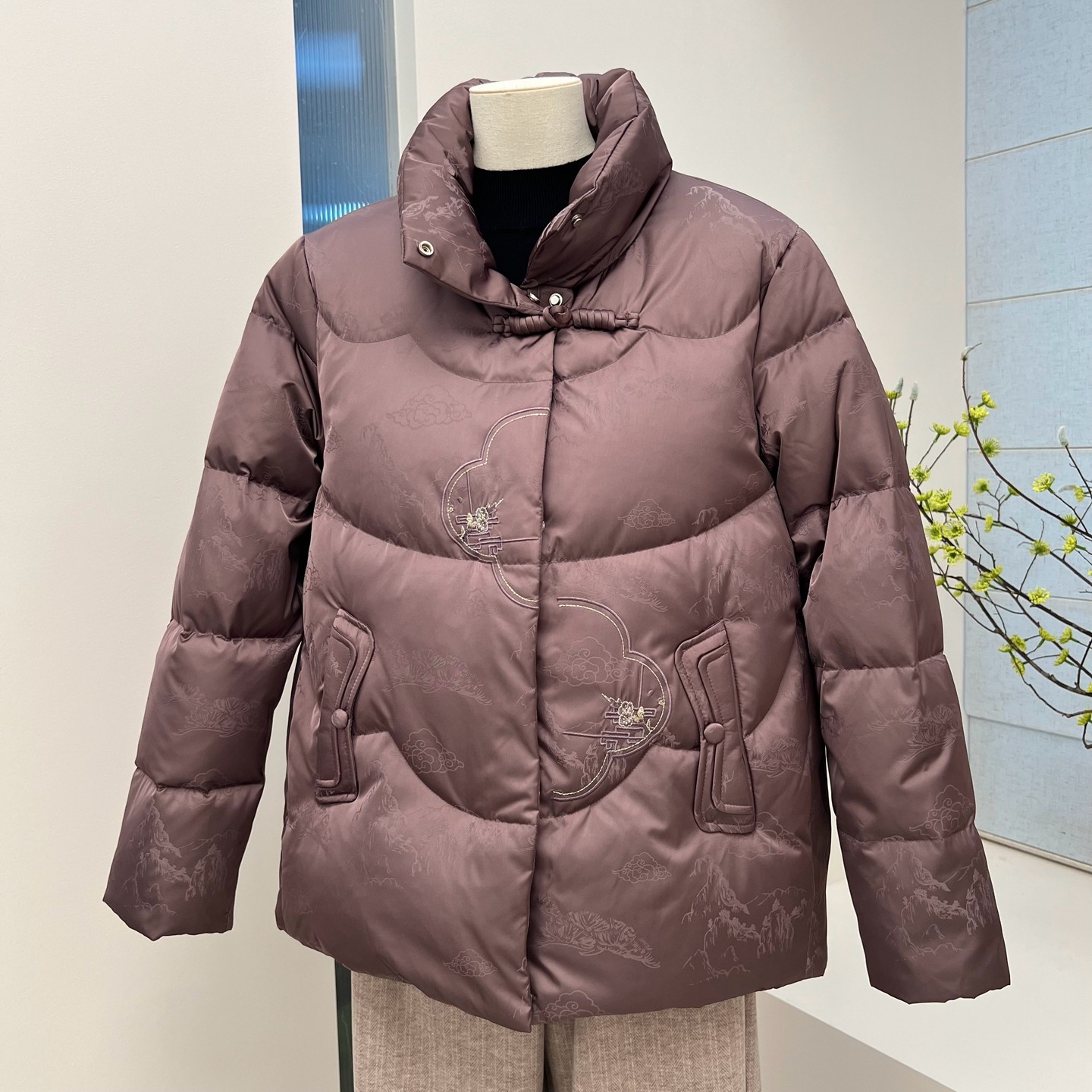 专柜品冬季妈妈装羽绒服外套宽松保暖中老年老人厚款羽绒袄上衣女