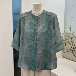 夏季奶奶装老年人薄款衬衫上衣纱袖花色中老年妈妈仿真丝上衣女