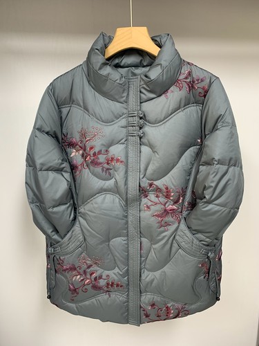 冬季抗寒保暖妈妈装85绒羽绒服