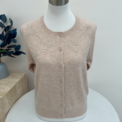 秋冬纯羊毛针织开衫毛衣妈妈装