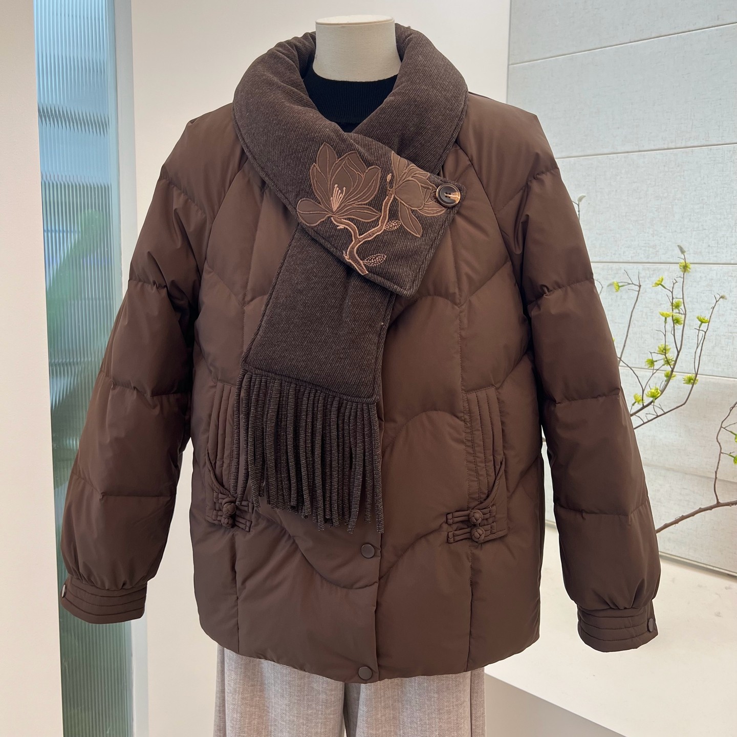 冬季保暖妈妈装90白鸭绒羽绒服外套拉链围巾领宽松中长款上衣女,女装/女士精品,中老年女装,淘宝优惠券,粉丝福利购,淘宝优惠卷