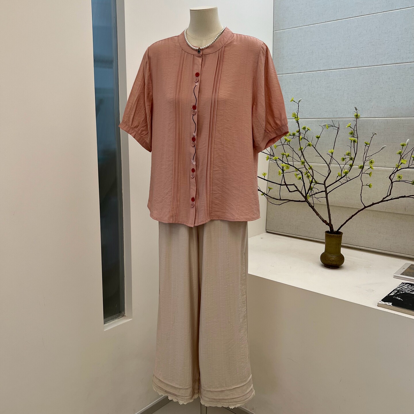 中式夏季妈妈装棉麻刺绣衬衣套装