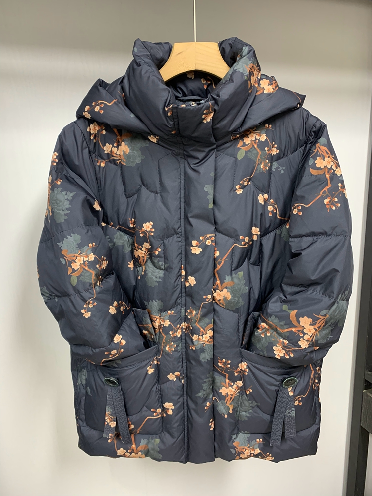 冬季妈妈装85绒羽绒服花色外套