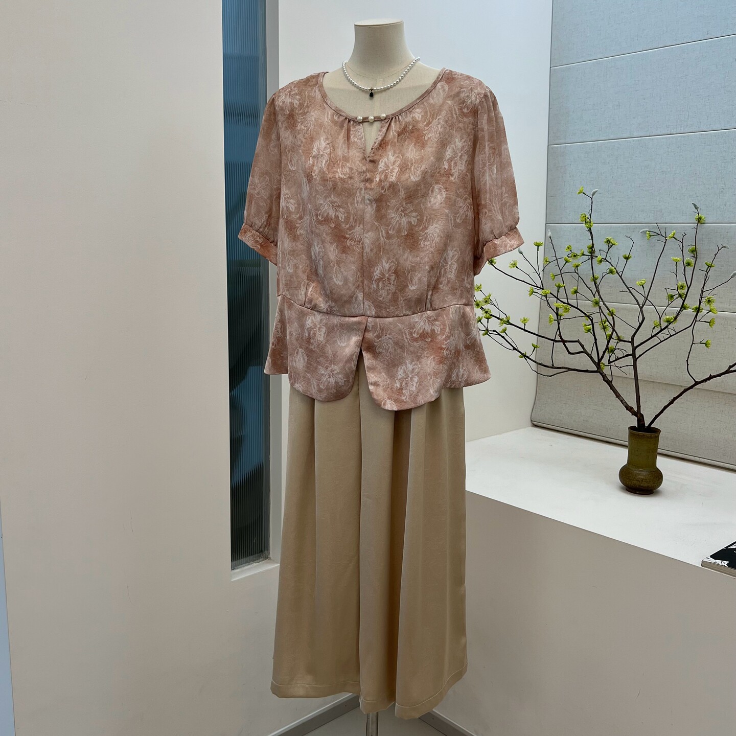 夏季时尚妈妈装两件套雪纺女装中老年套头t恤短袖松紧长裤套装